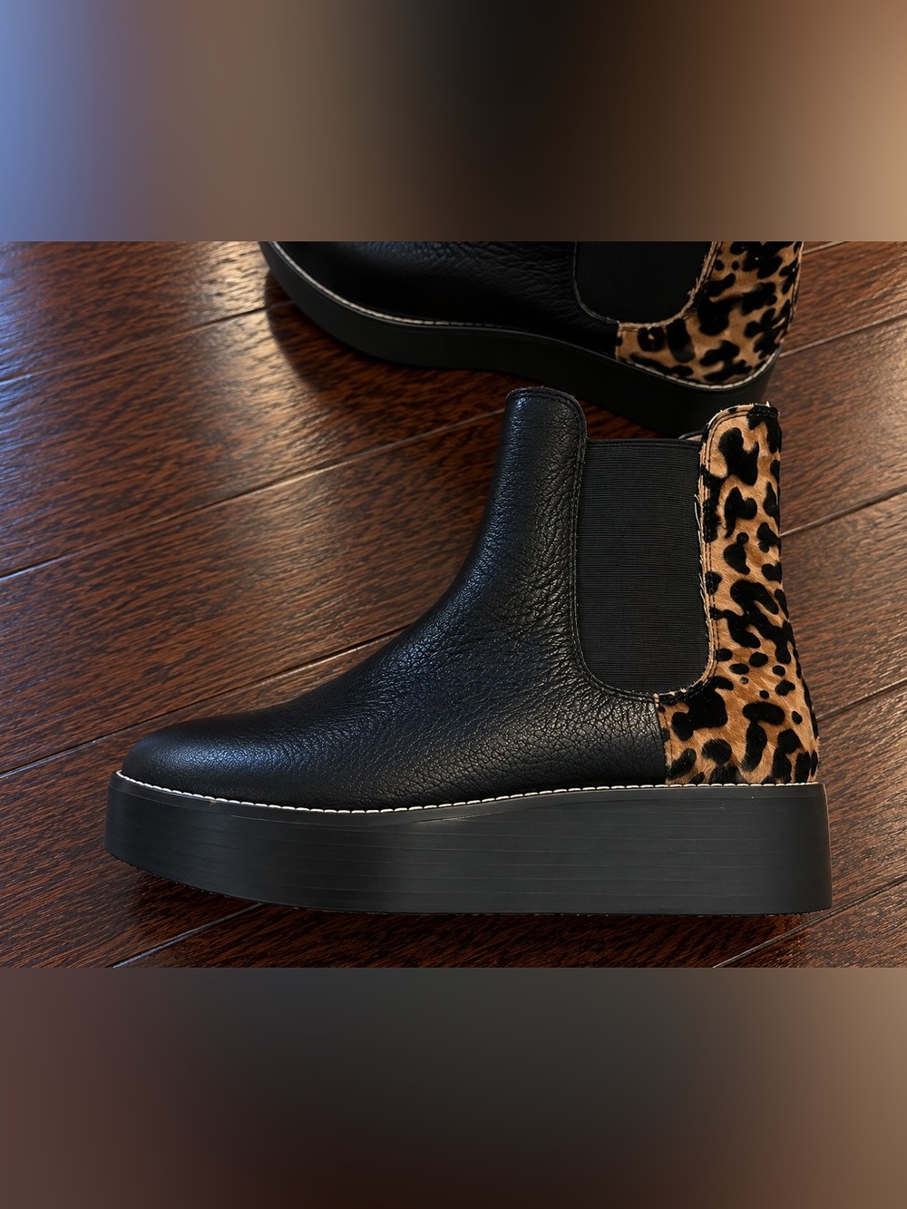 Kelsi Dagger Black Chelsea Platform Boot with Leopard Accent | Size 10